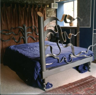 Bed , Forged Steel with Welded Fabrication
